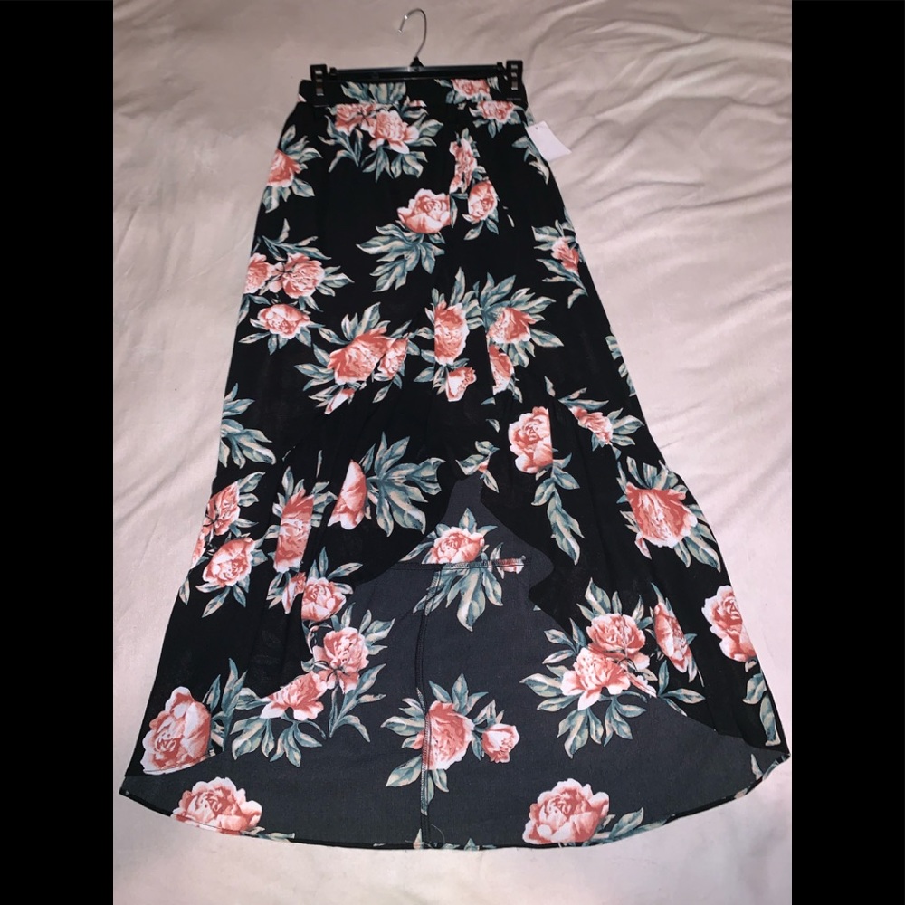 MM /High low skirt /brand new with tags